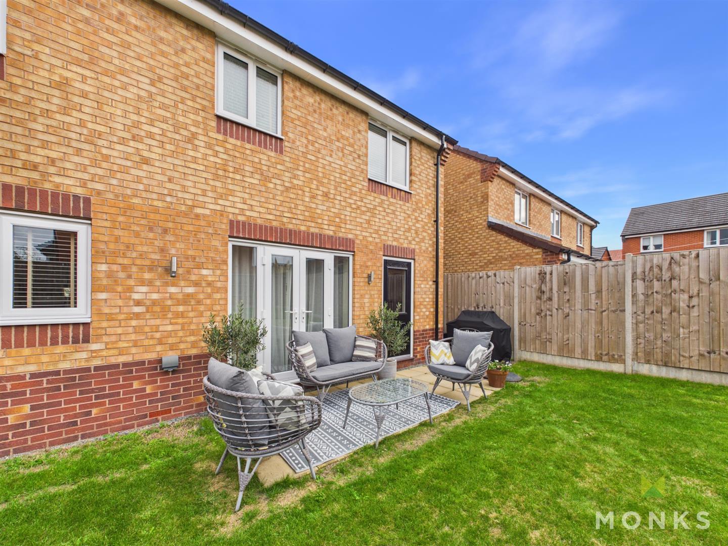 94 Holland Drive, Shrewsbury, SY2 5WA For Sale